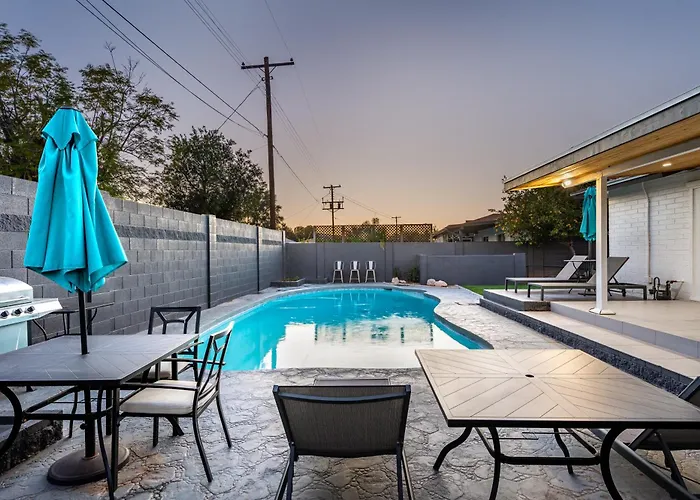 Cambridge By Porter Modern Wheated Pool Near El Dorado Park In Holiday home Scottsdale