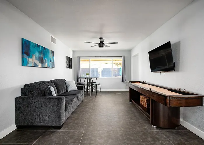 Cambridge By Porter Modern Wheated Pool Near El Dorado Park In *